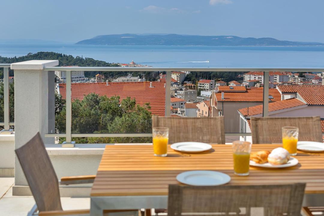 Photo of Patio Balcony in Bidol