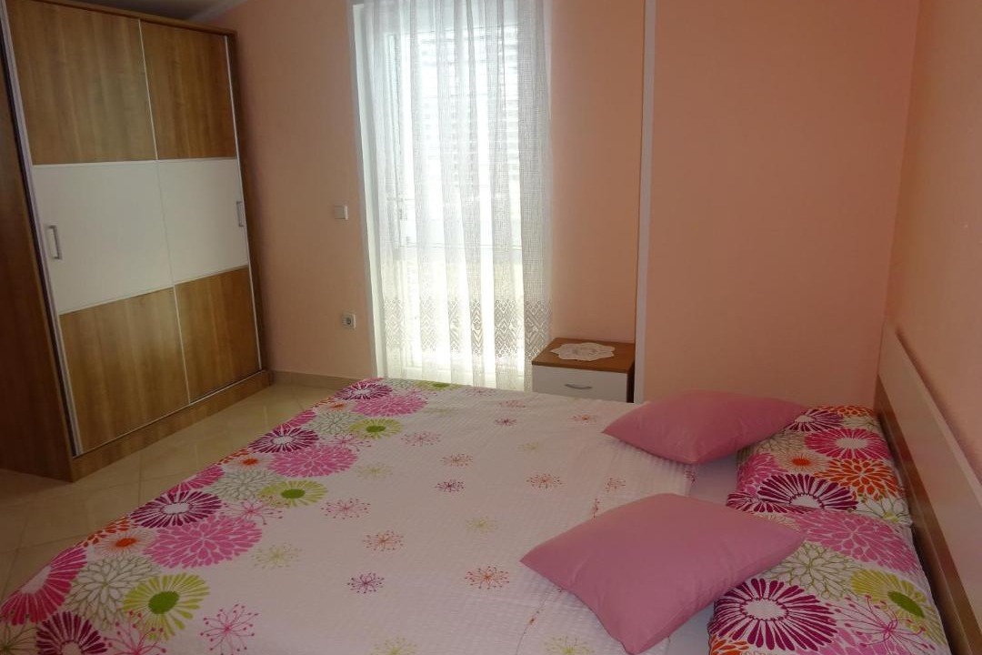 Photo of Bedroom in Drage