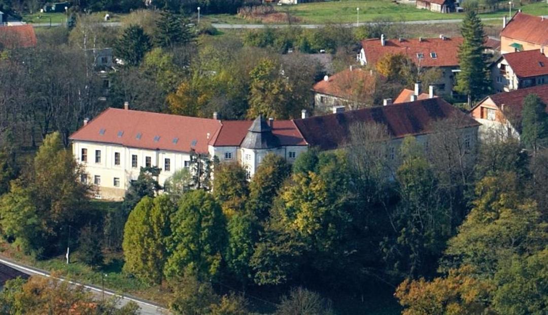 Photo of Buildings in Sveti Kriz Zacretje