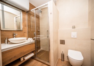 Modern and Bright Studio - Main Street in Centar Sarajevo