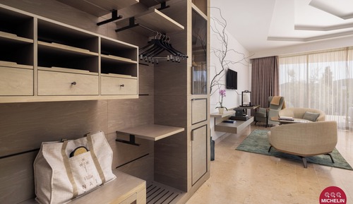 Deluxe Room with Terrace and Sea View