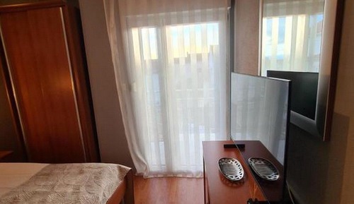 Apartment (Superior One Bedroom Apartment with B)