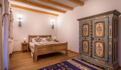Family Studio Suite