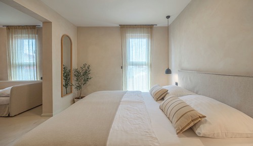 Junior Room