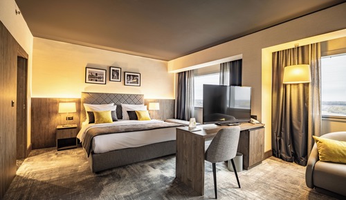 River Junior suite