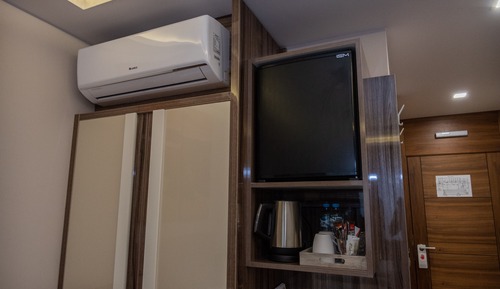 Economy Twin Room