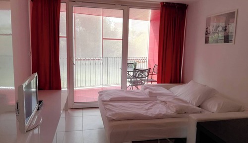 Studio, Balcony, Garden View