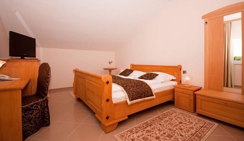 Economy Double Room, 1 Double Bed