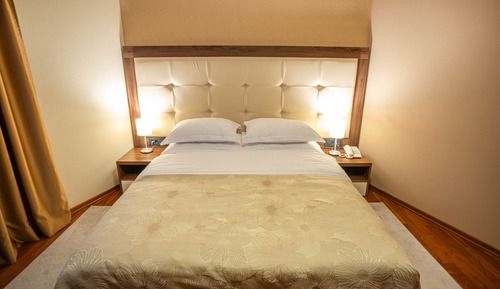 Standard Suite