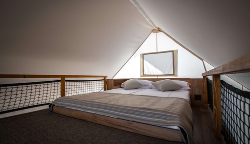 Premium Safari Tent, 3 Bedrooms (4+2)