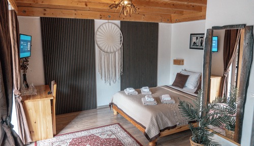 Family Quadruple Room, 2 Bedrooms, Air conditioning, Courtyard View