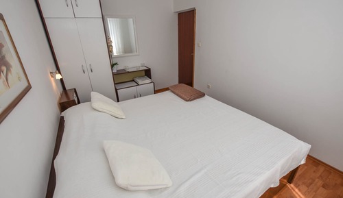 Apartment (A1)