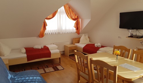 Quadruple Room, Balcony, Mountain View