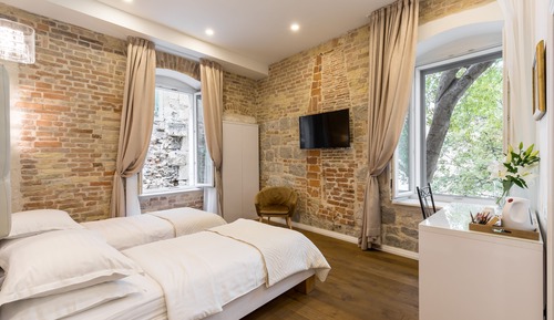 Deluxe Double or Twin Room, City View