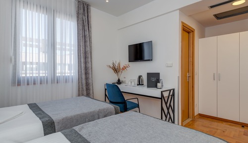 Classic Double Room, Courtyard View