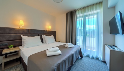 Family Room, 2 Bedrooms, Balcony, Park View