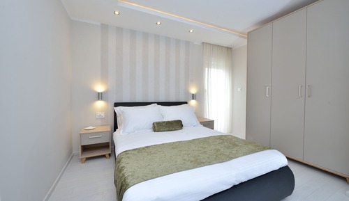 Superior Apartment, Balcony, Garden View