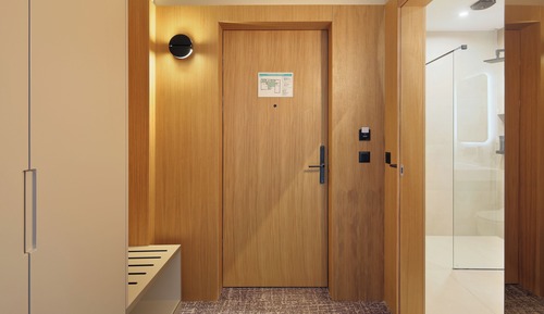 Deluxe Studio Suite