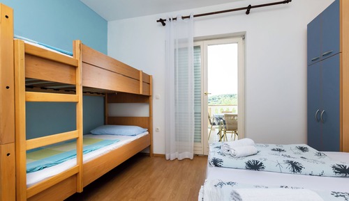 Apartment (A2)