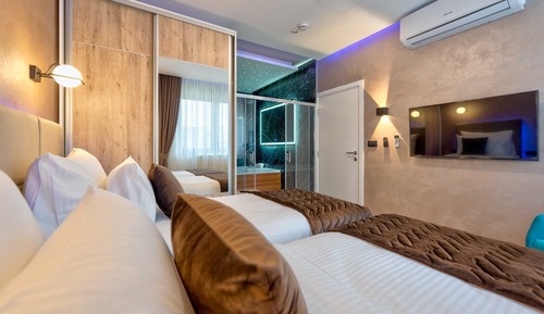 Deluxe Apartment, 2 Bedrooms, City View