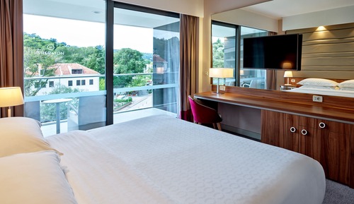 Classic Suite, 1 Bedroom, Courtyard View