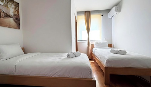 Basic Twin Room