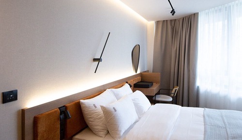 Superior Triple Room, City View