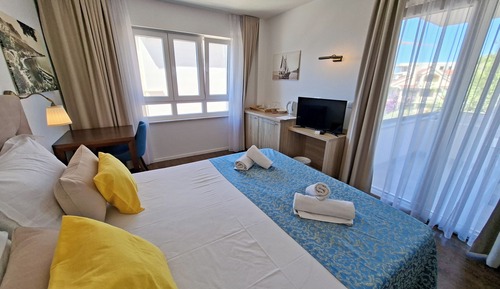 Standard Double Room, Balcony, Partial Sea View