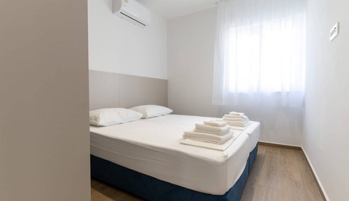 Apartment (Comfort Two Bedroom Apartment)