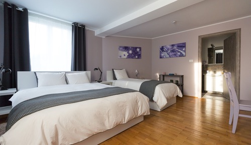 Triple Room