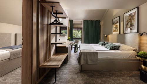 Premium family room