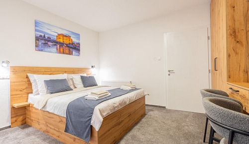 Deluxe Double or Twin Room