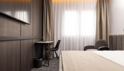 Premium Double Room, City View