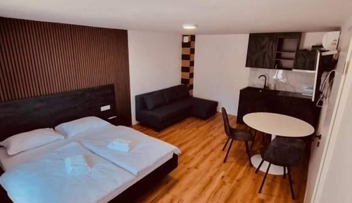 PJ Family Apartment