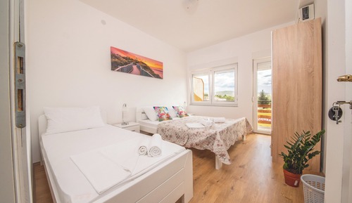 Quadruple Room, Sea View