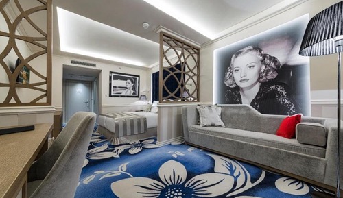Superior Triple Room, Balcony
