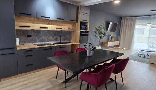 Superior One-Bedroom Apartment