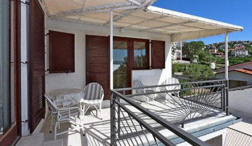 Two-Bedroom Apartment with Terrace and Sea View
