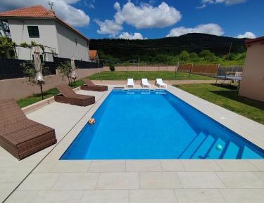 Four-Bedroom Villa with Swimming Pool