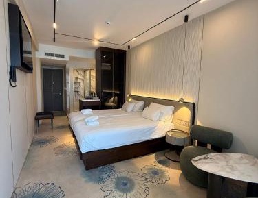 Deluxe Double Room with Balcony