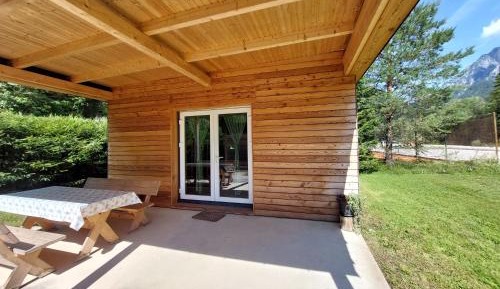 Family Room with Mountain View