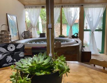 One-Bedroom Chalet