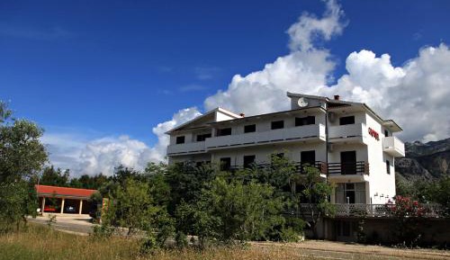 Double or Twin Room with Balcony and Sea View