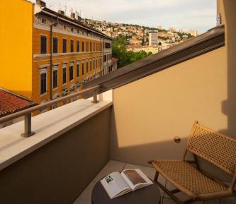 Deluxe Double or Twin Room with Balcony