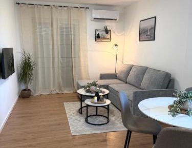 One-Bedroom Family Apartment