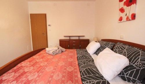 One-Bedroom Apartment with Balcony and Sea View