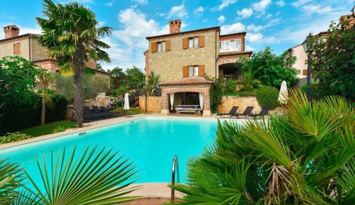 Villa with Sea View