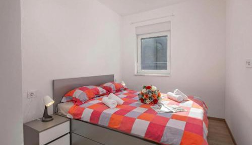 One Bedroom Apartment with Balcony and Sea View 3