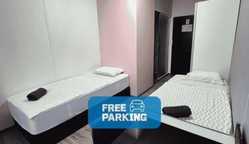 Twin Room with Private Bathroom