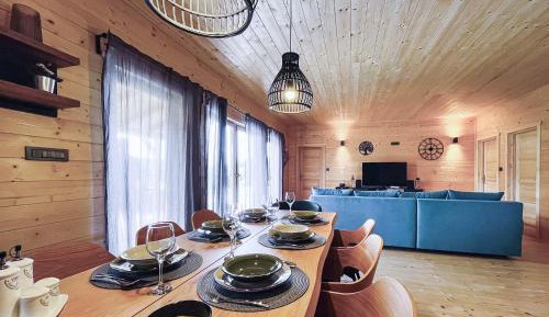 Three-Bedroom Vacation Home 